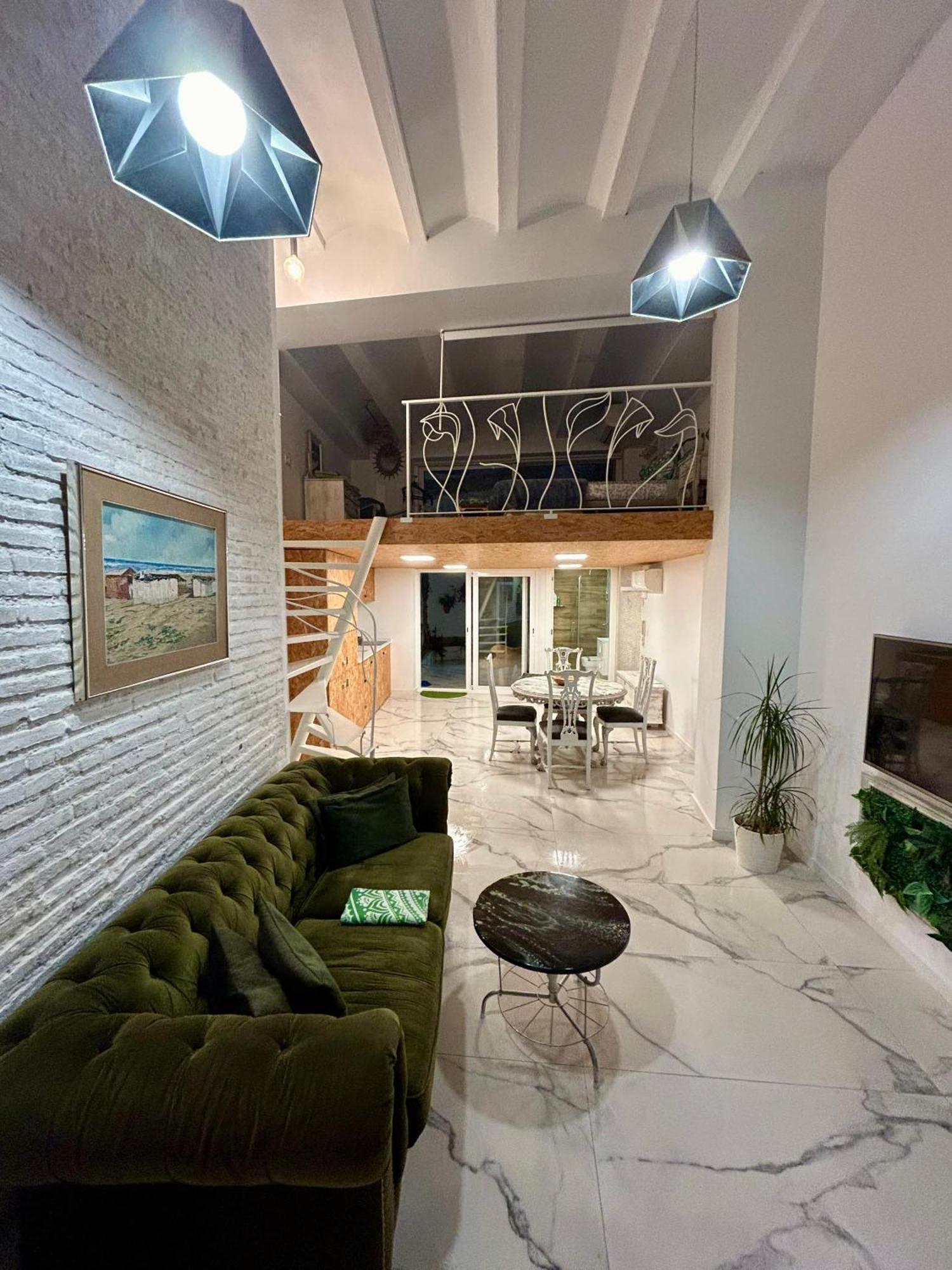 Loft Con Mucha Luz En El Centro Barrio Ruzafa Villa Valencia Exterior foto